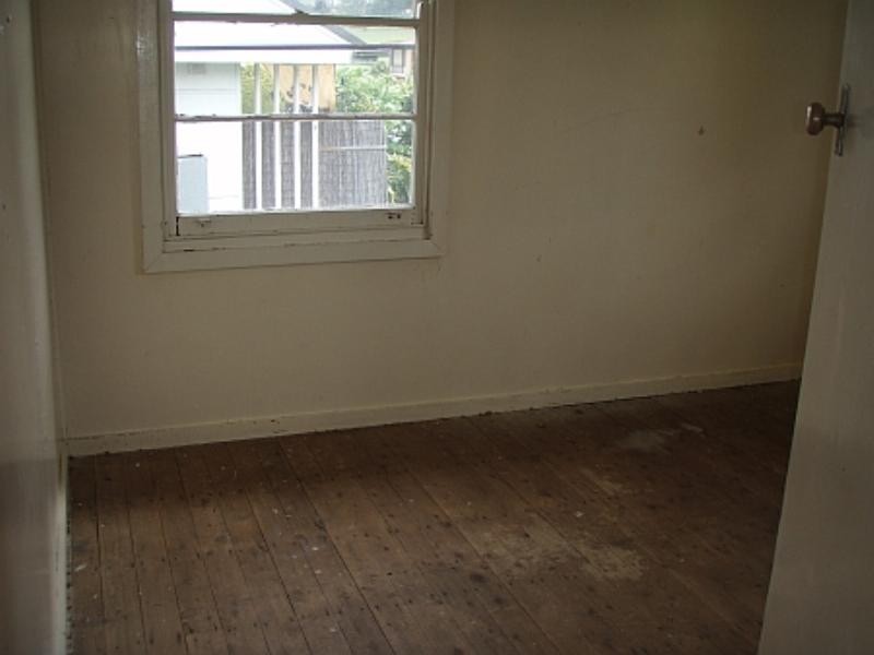 41 Rose Parade, Unanderra NSW 2526