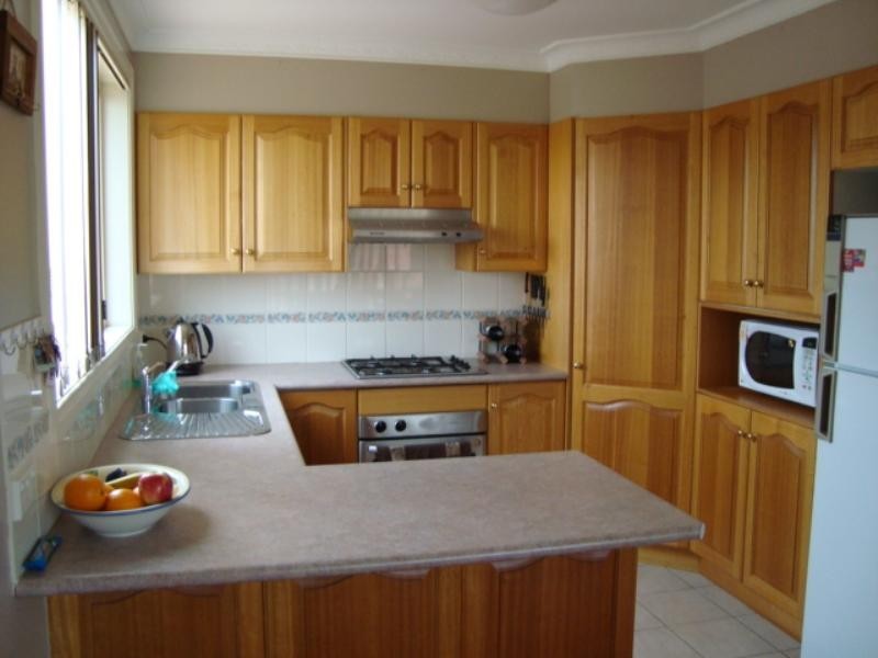 4/4 Panbula Place, Flinders NSW 2529