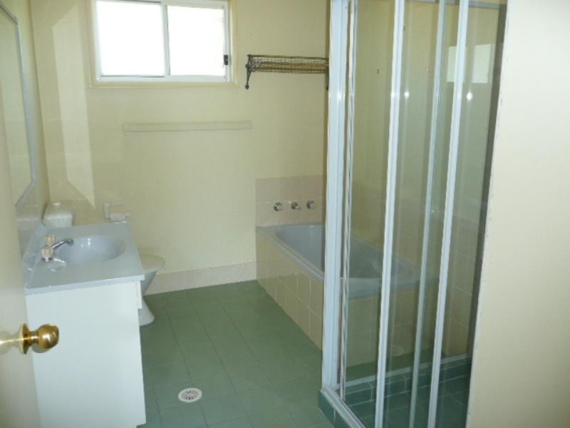 2/127 Pioneer Drive, Blackbutt NSW 2529