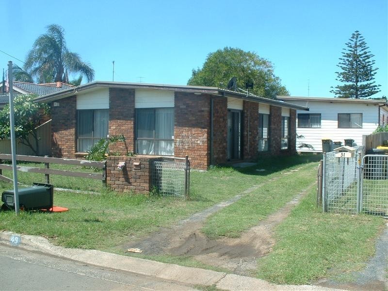 1/49 Oaklands Avenue, Windang NSW 2528