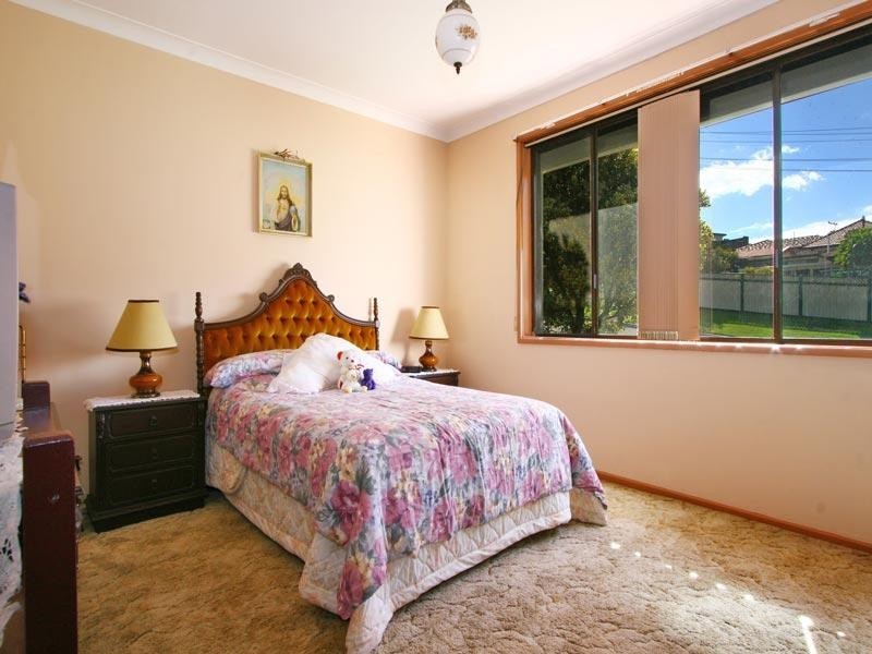 32 Cowper Street, Port Kembla NSW 2505