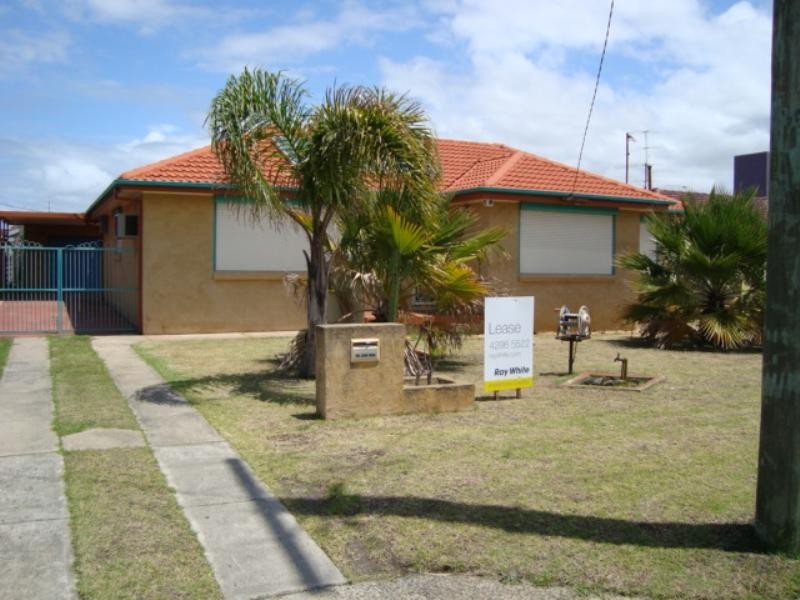 29 Murrie Street, Windang NSW 2528