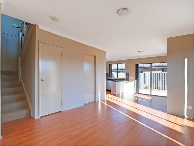2/142 Haywards Bay Drive, Haywards Bay NSW 2530