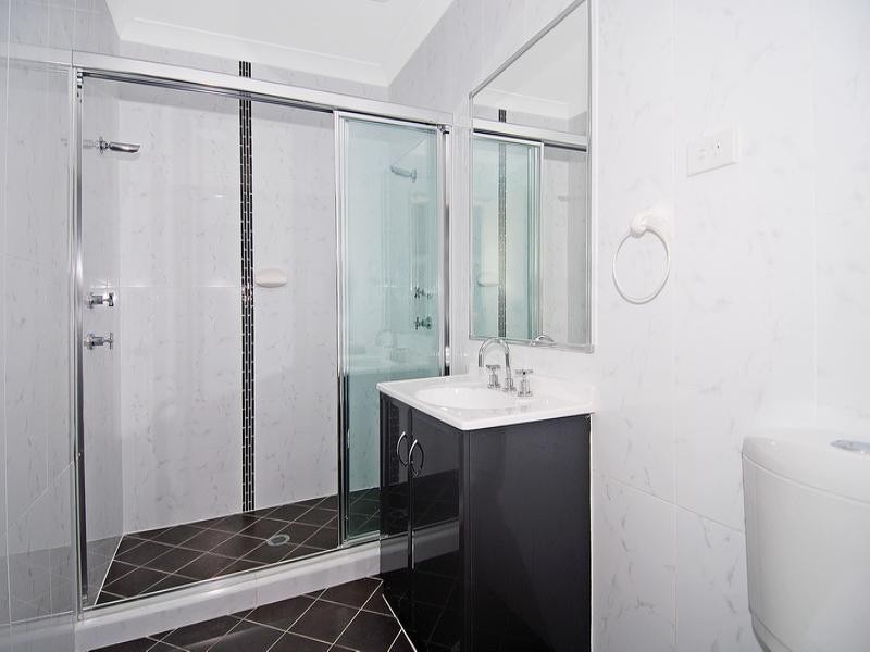 2/142 Haywards Bay Drive, Haywards Bay NSW 2530