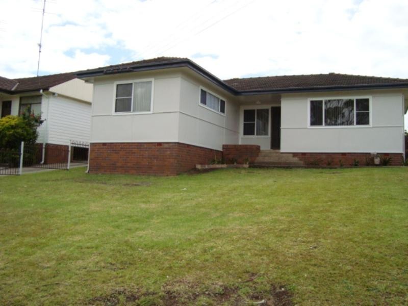 516 Northcliffe Drive, Berkeley NSW 2506