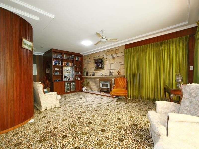 22 & 22a Jones Avenue, Primbee NSW 2502