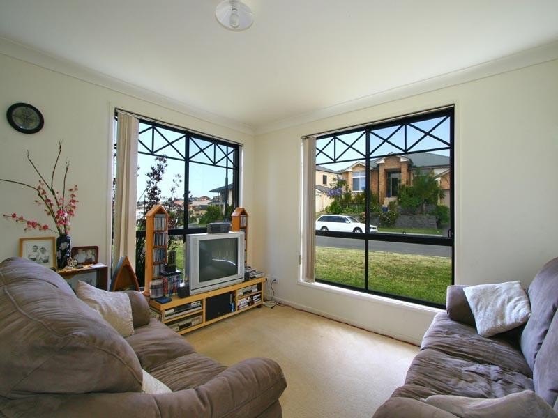 1 Hennessey Street, Flinders NSW 2529