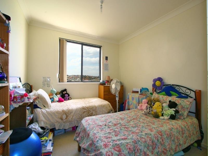 1 Hennessey Street, Flinders NSW 2529