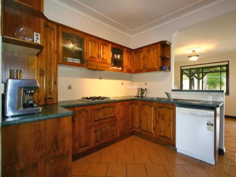 1 McGregor Avenue, Barrack Heights NSW 2528