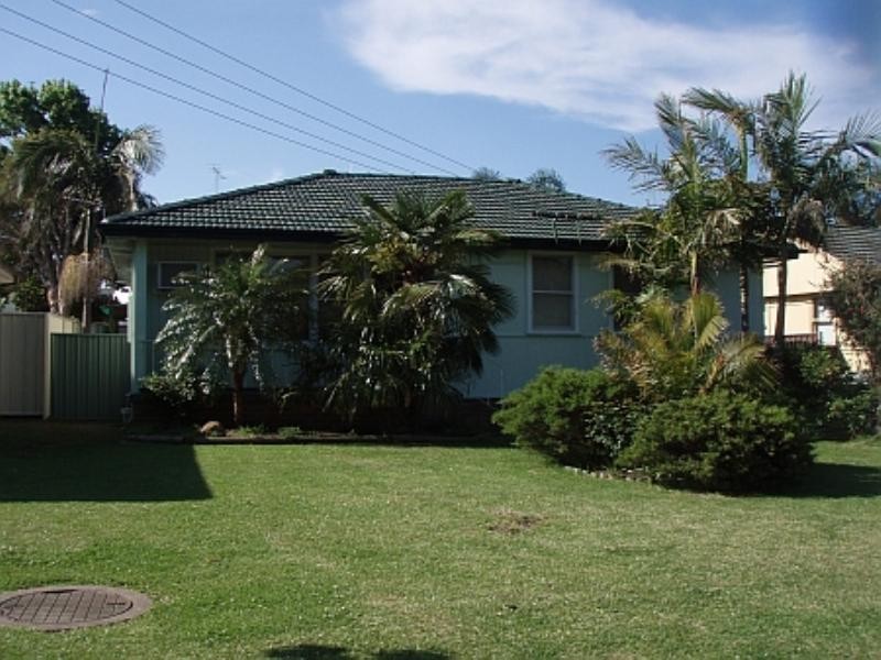 21 Thomas Street, Lake Illawarra NSW 2528