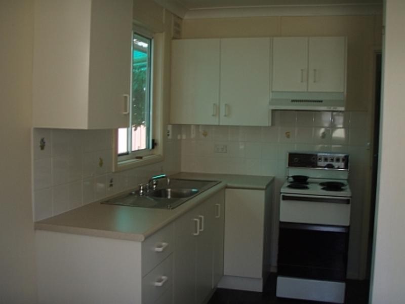 21 Thomas Street, Lake Illawarra NSW 2528