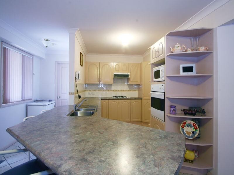 32 Tabourie Close, Flinders NSW 2529