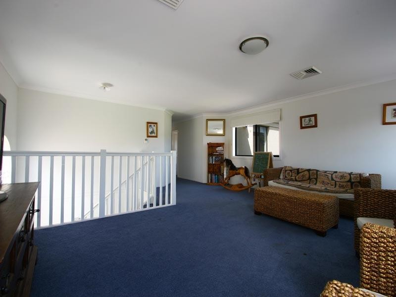 34 Seymour Drive, Flinders NSW 2529