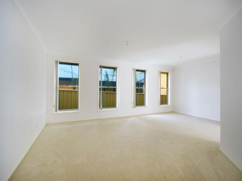 25 Reynolds Ridge, Shell Cove NSW 2529