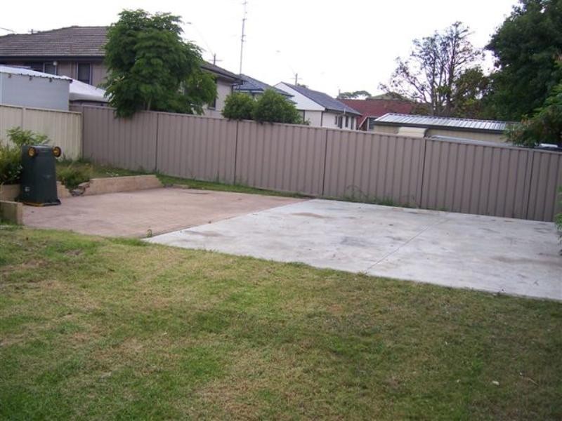 Mount Warrigal NSW 2528