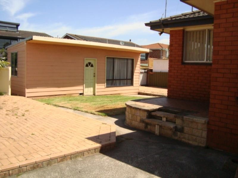 57 Palmer Avenue, Kanahooka NSW 2530