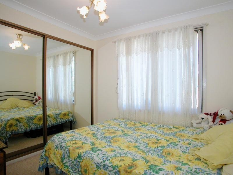 2 Scarf Avenue, Mount Warrigal NSW 2528