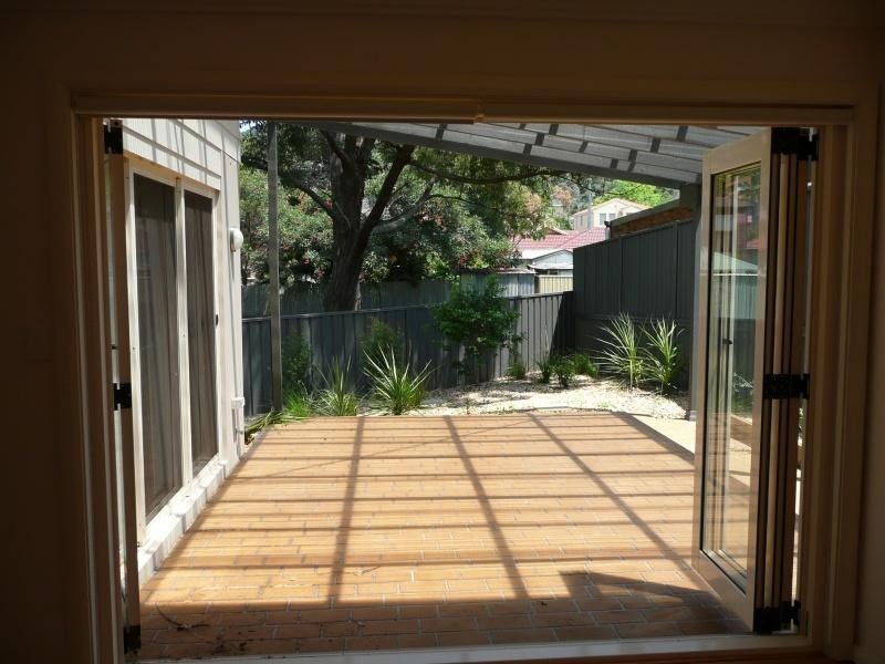 4/16-18 STRATHEARN Avenue, Wollongong NSW 2500