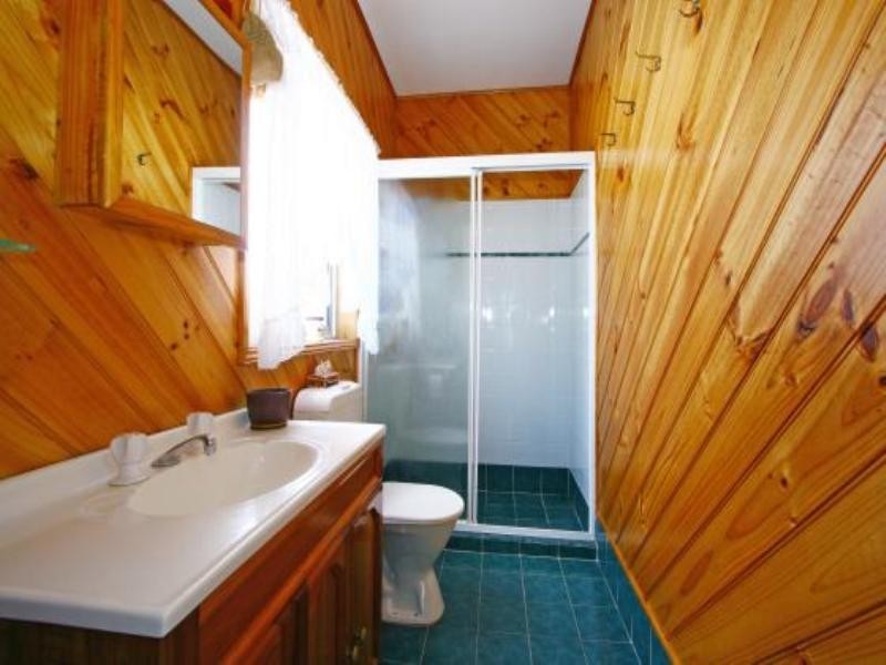 111 The Esplanade, Oak Flats NSW 2529