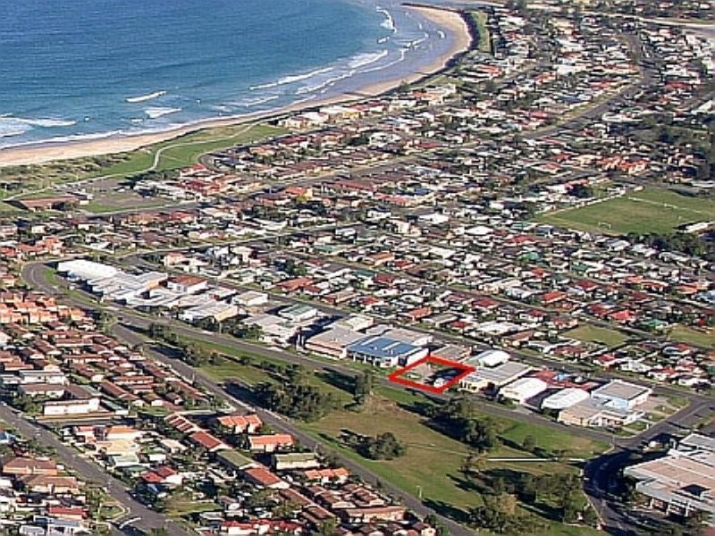 10B Commerce Drive, Lake Illawarra NSW 2528