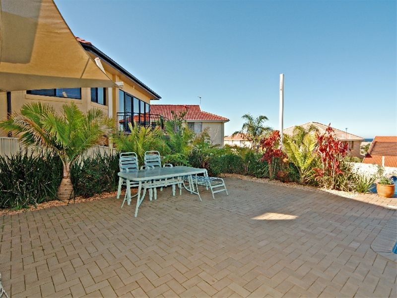 14 Ragamuffin Circuit, Shell Cove NSW 2529