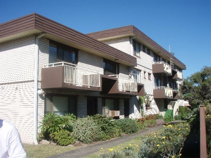 6/50 Peterborough Avenue, Lake Illawarra NSW 2528