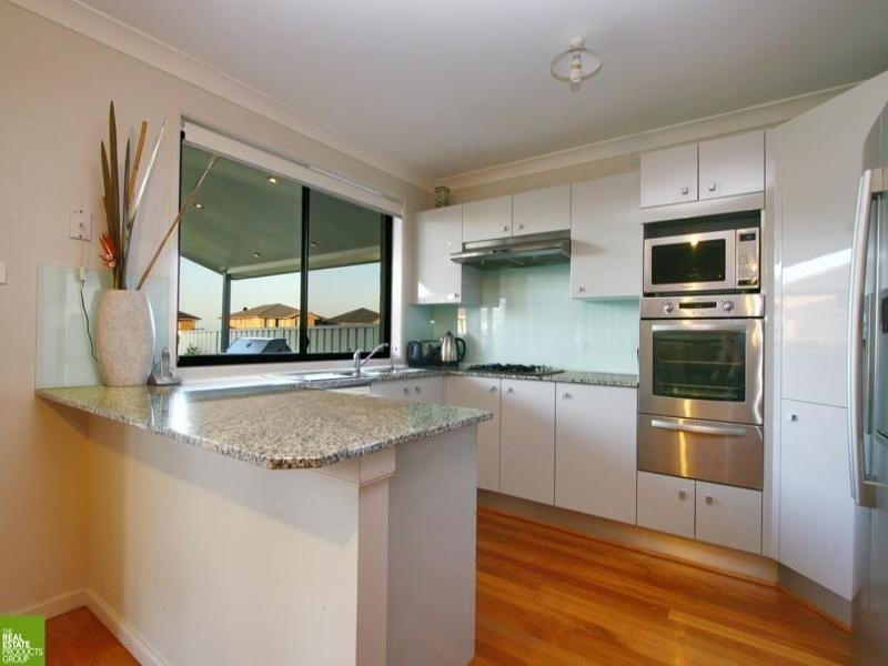 13 Magnetic Ridge, Shell Cove NSW 2529