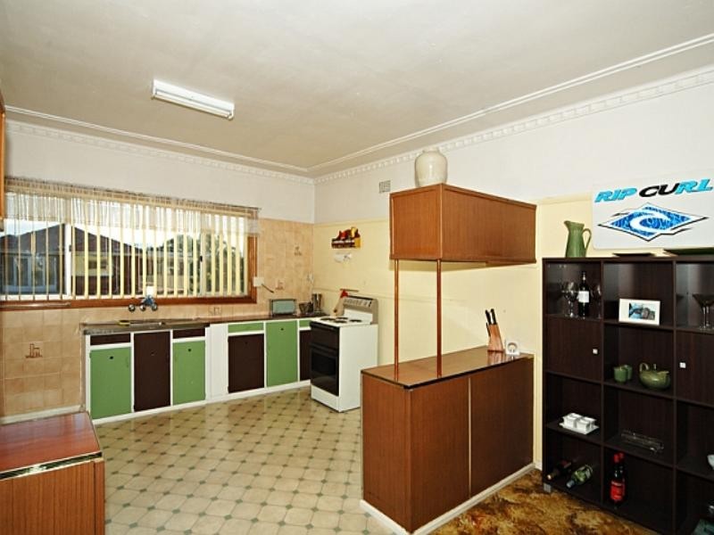 30 Towns Street, Shellharbour NSW 2529