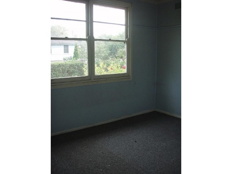 15 Suffolk Street, Berkeley NSW 2506