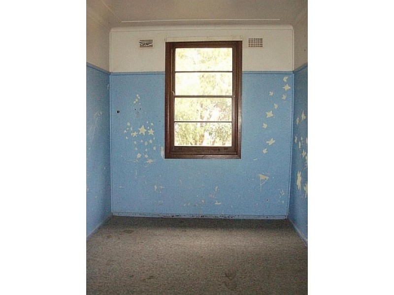 15 Suffolk Street, Berkeley NSW 2506