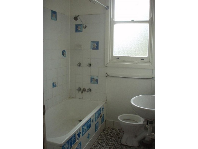 15 Suffolk Street, Berkeley NSW 2506