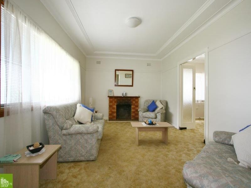 52 Primbee Crescent, Primbee NSW 2502