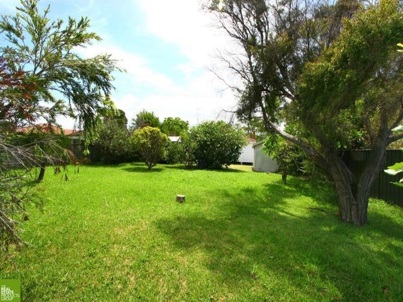 52 Primbee Crescent, Primbee NSW 2502