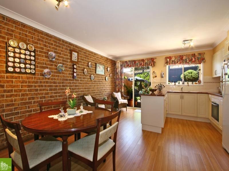 2/16 Petrel Place, Blackbutt NSW 2529