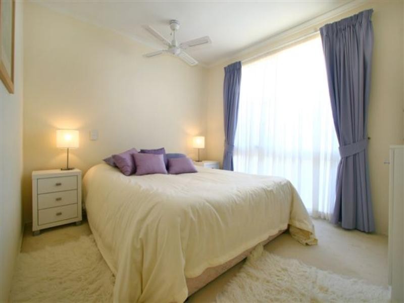 8 Evergreen Drive, Shellharbour NSW 2529