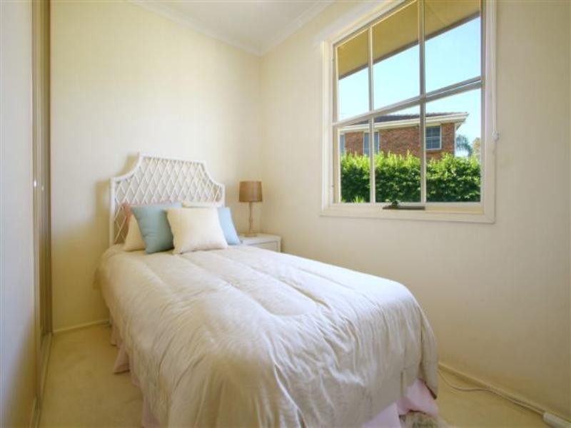 8 Evergreen Drive, Shellharbour NSW 2529