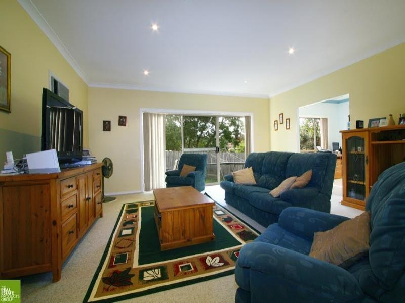 2/14 Brunderee Road, Flinders NSW 2529