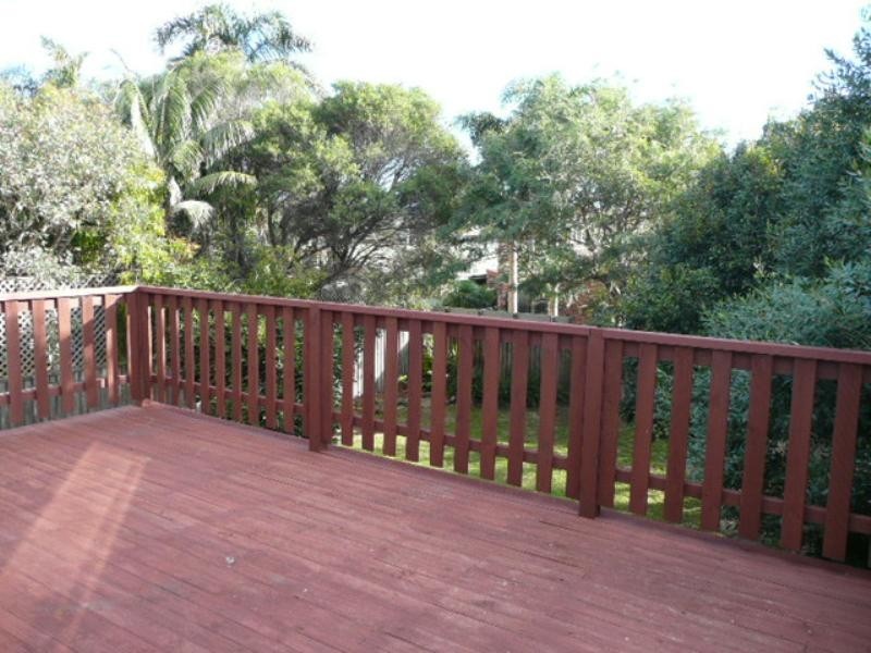 48 Little Lake Crescent, Warilla NSW 2528