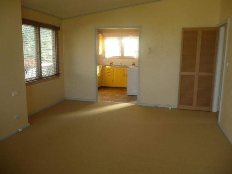 28 Barnes Street, Warilla NSW 2528