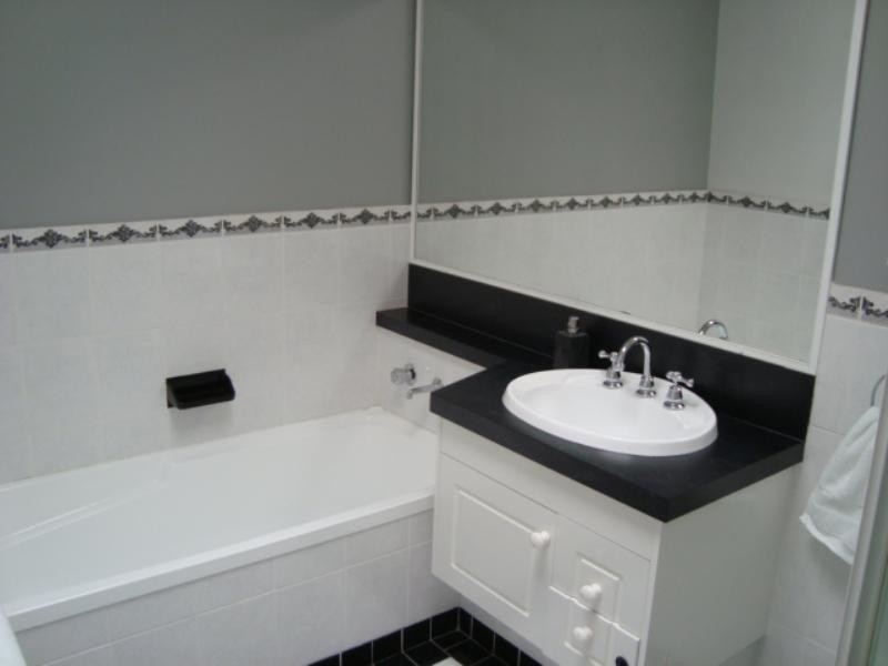 15 Brou Place, Flinders NSW 2529