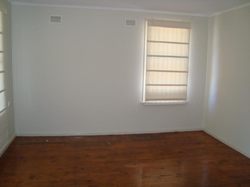 47 Landy Drive, Mount Warrigal NSW 2528