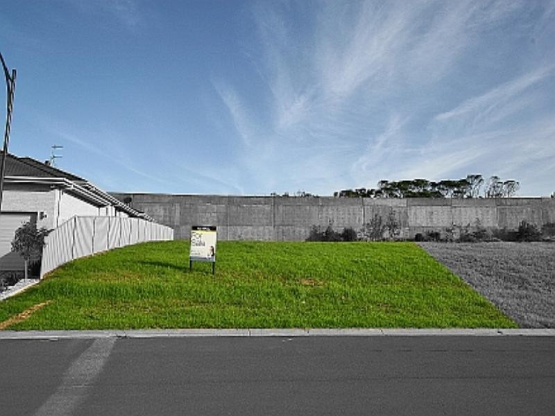32 Mystics Drive, Shell Cove NSW 2529