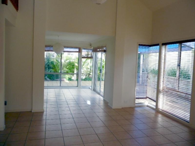 7 Buccaneer Place, Shell Cove NSW 2529