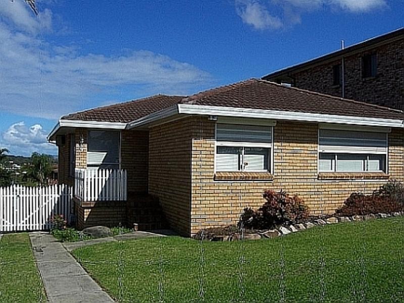 9 Cuthbert Drive, Mount Warrigal NSW 2528