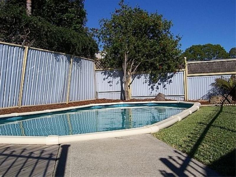 11 Chapman Street, Mount Warrigal NSW 2528