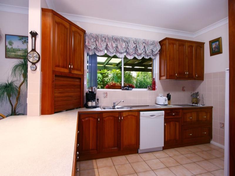 87 Kurrajong Street, Windang NSW 2528