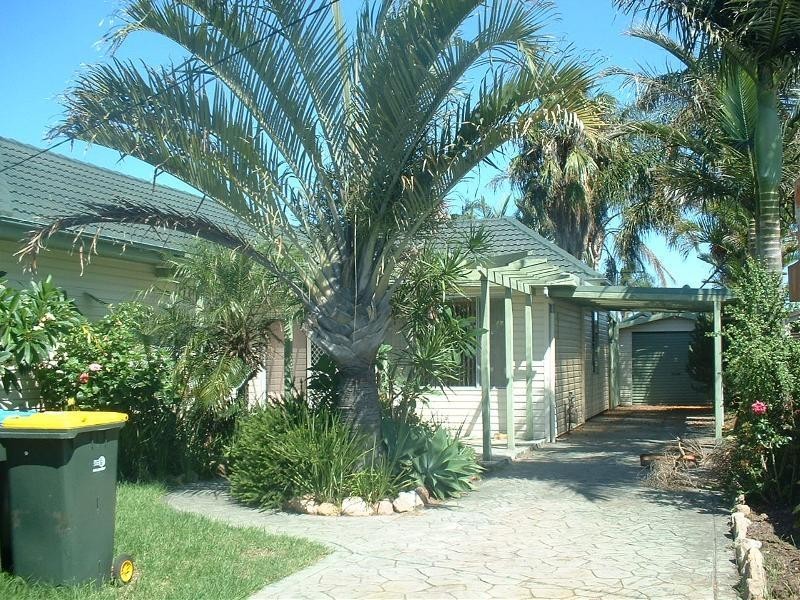 26 Woodford Avenue, Warilla NSW 2528