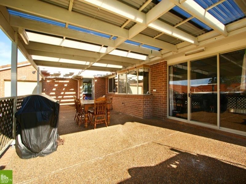 42 Centenary Road, Albion Park NSW 2527