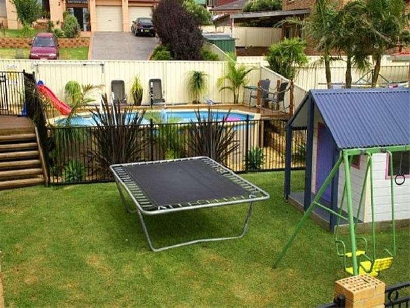 4 Currawong Circuit, Blackbutt NSW 2529