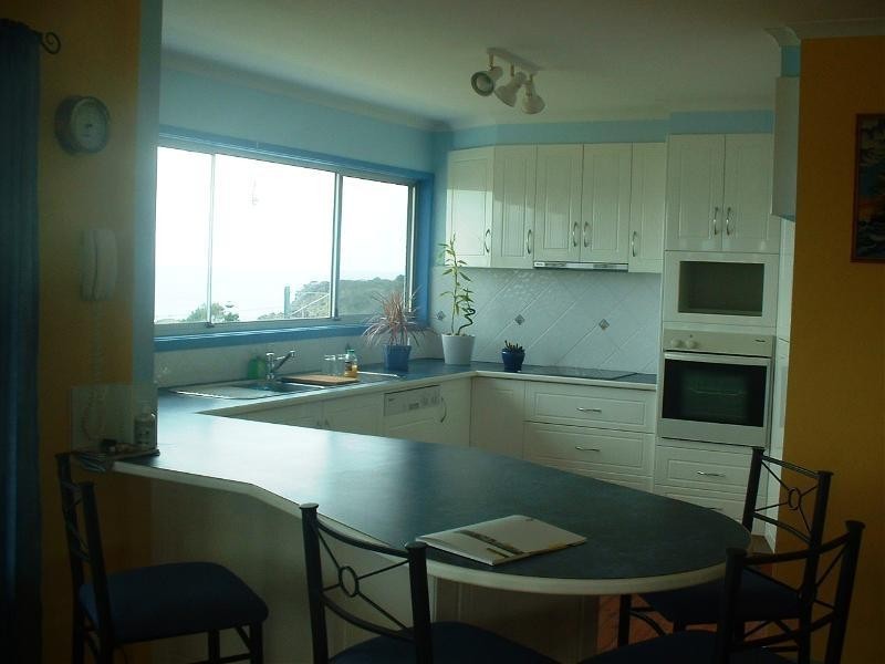 18 Cathedral Rocks Avenue, Kiama Downs NSW 2533